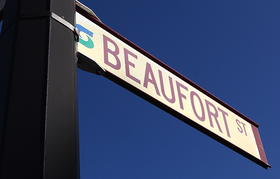 Beaufort Street sign