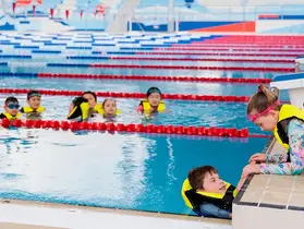 A swimming lessons session